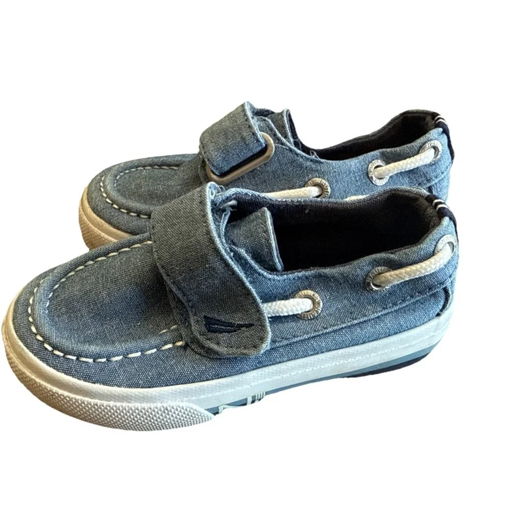 Nautica Blue Strap Closure Boat Shoes Todder Unisex Size 5